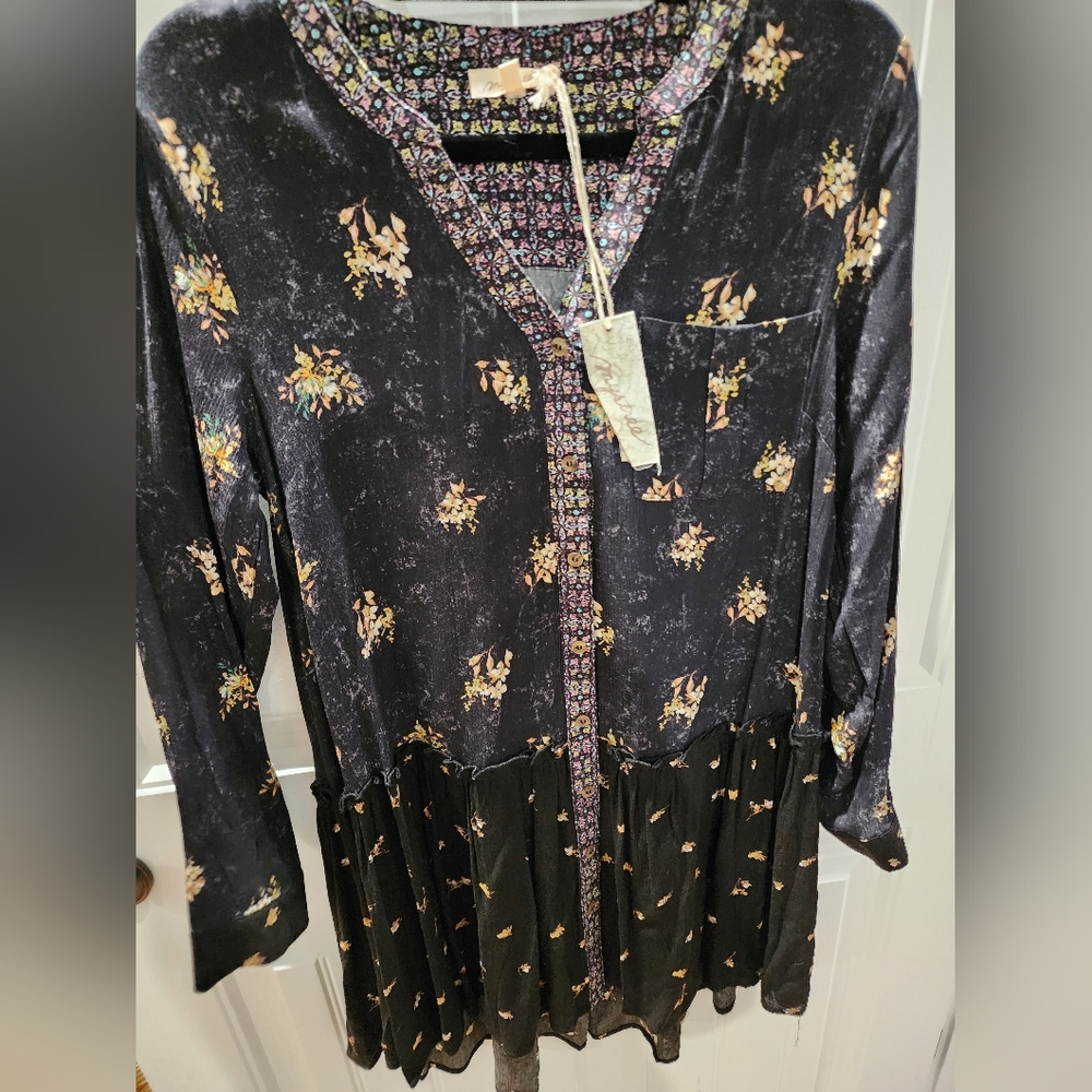 Mystree Black Ivory Yellow Floral Long Sleeve Button Down Mini Tunic Top Dress